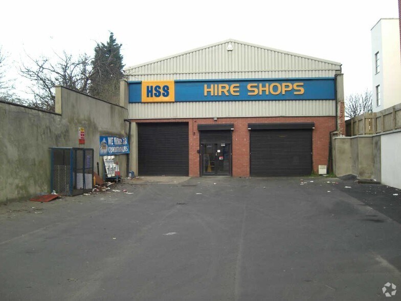 16-18 Longstone St, Lisburn for sale - Primary Photo - Image 1 of 1