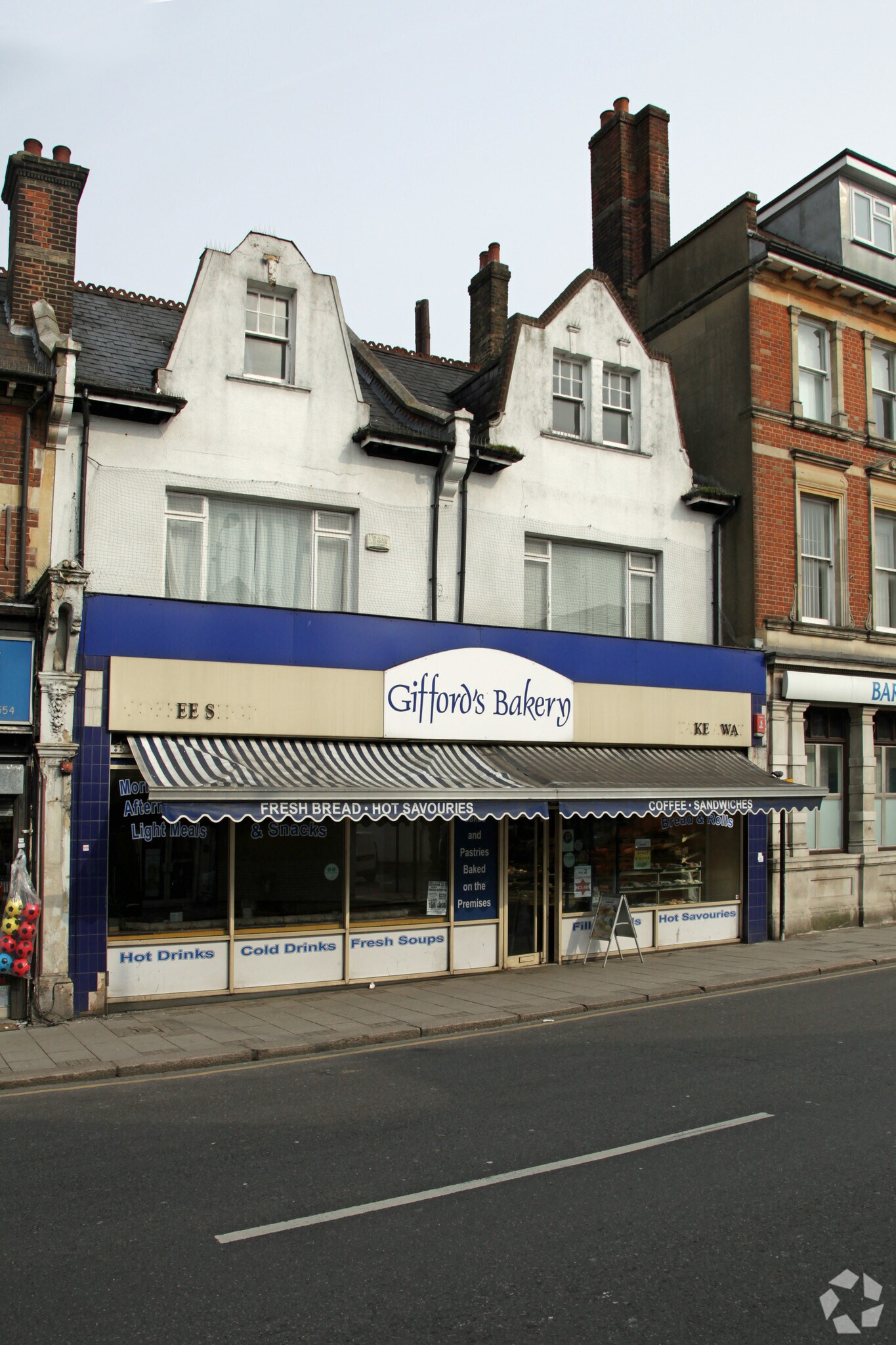 20-22 Station Rd, London for sale Primary Photo- Image 1 of 1