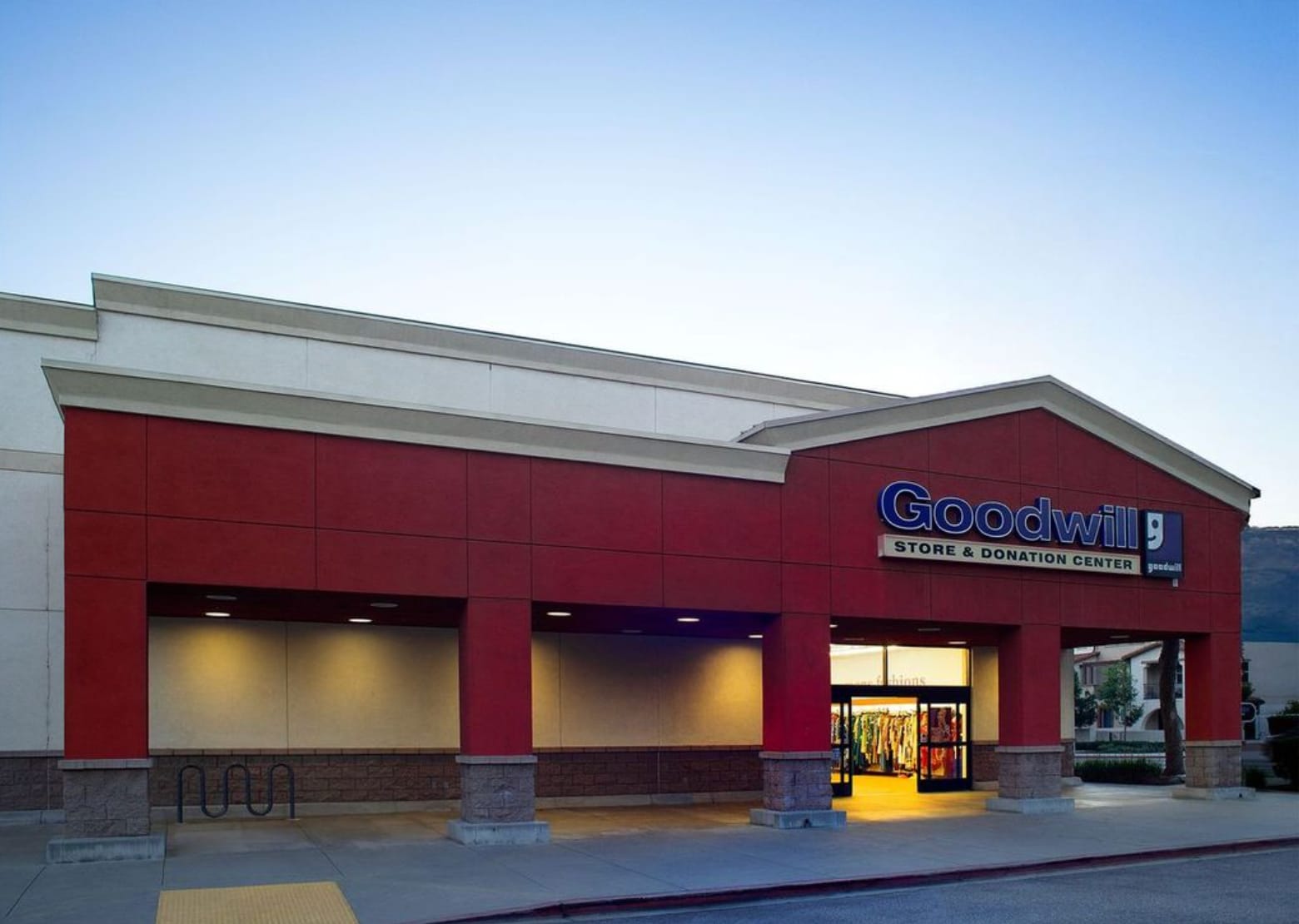 526 W Foothill Blvd, Glendora, CA for sale Building Photo- Image 1 of 13