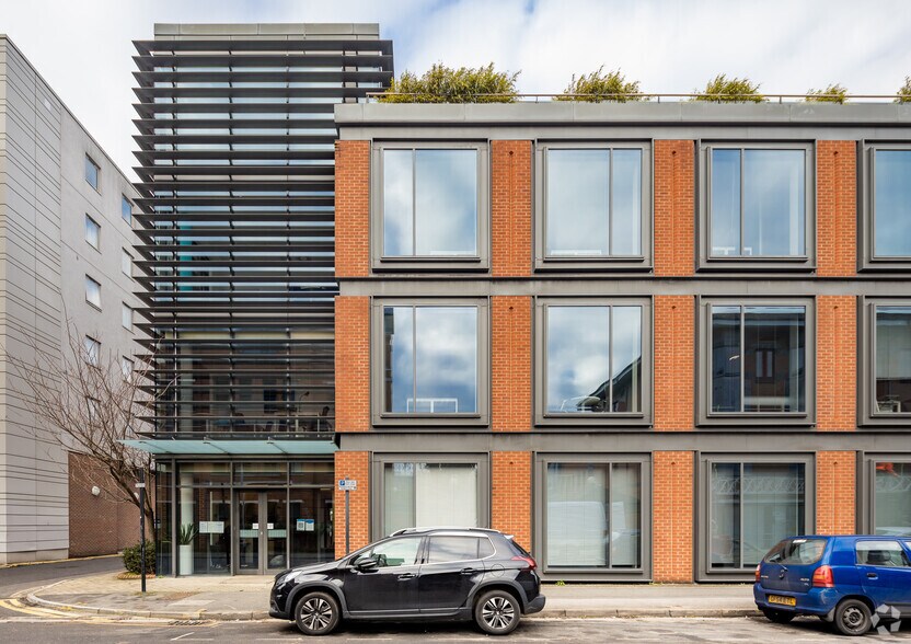 1 Bell St, Maidenhead to rent - Building Photo - Image 2 of 12