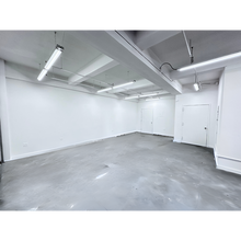 325 W 38th St, New York, NY for rent Interior Photo- Image 1 of 6