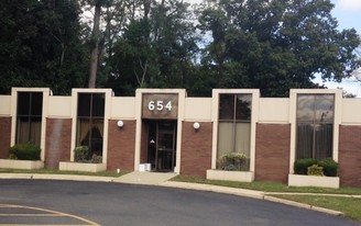 654 Newman Springs Rd, Lincroft NJ - Commercial Property