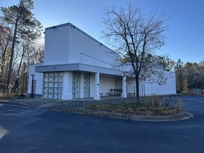 2375 Mansell Rd, Alpharetta, GA for rent Building Photo- Image 1 of 3