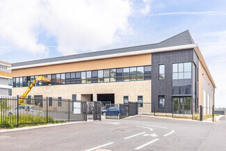 More details for 97 Rue Martha Desrumaux, Nanterre - Light Industrial to Rent