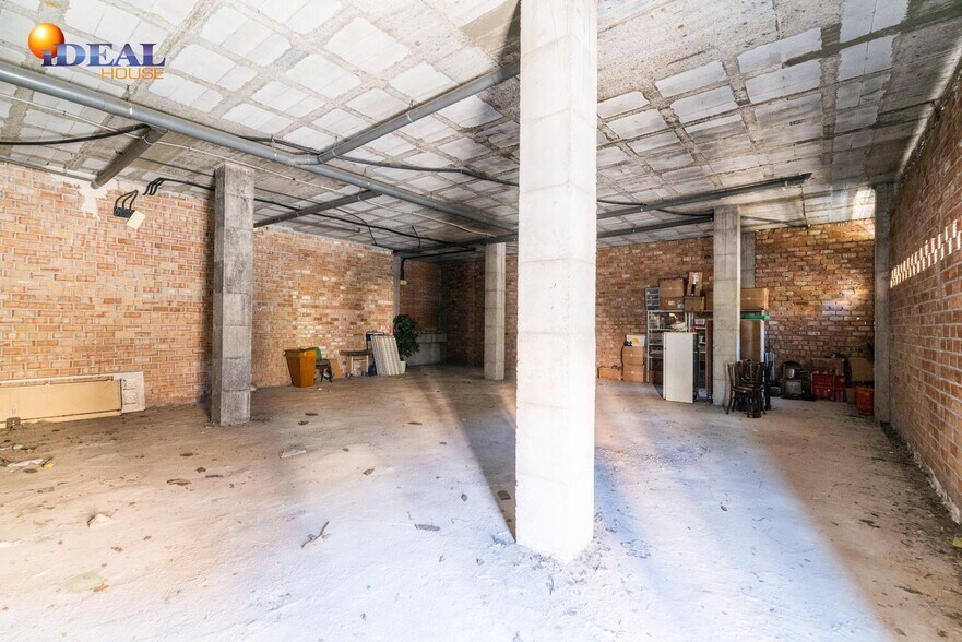 Calle Torre de las Cabezas, 12, Granada, Granada for sale - Interior Photo - Image 3 of 17