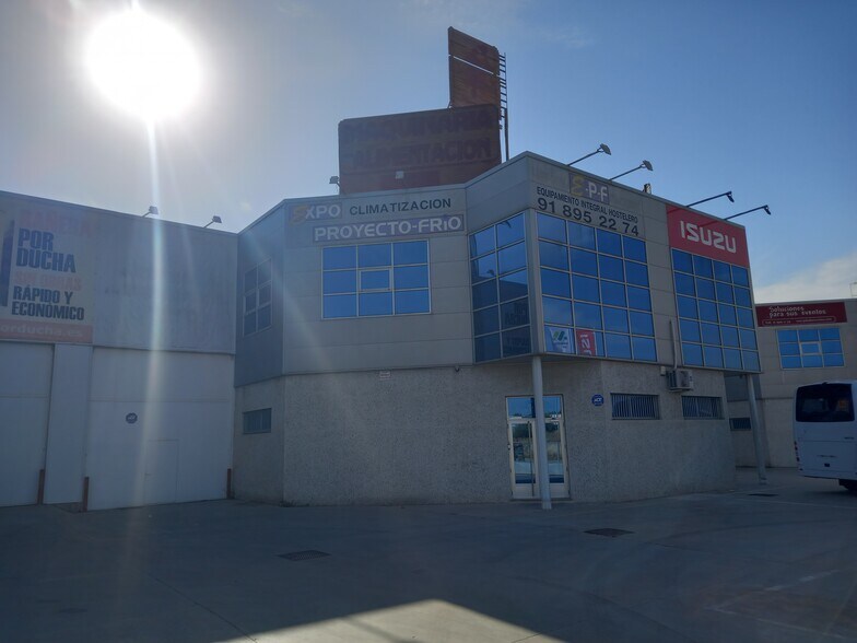 Avenida de Córdoba, 13, Valdemoro, Madrid to rent - Building Photo - Image 3 of 4