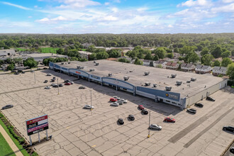 5661-5679 S 27th St, Milwaukee, WI for rent Building Photo- Image 1 of 8