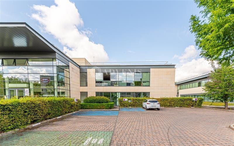 26 Boulevard Michael Faraday, Serris for sale Building Photo- Image 1 of 6