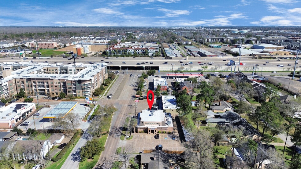 926 N Wilcrest Dr, Houston, TX for sale - Aerial - Image 2 of 19