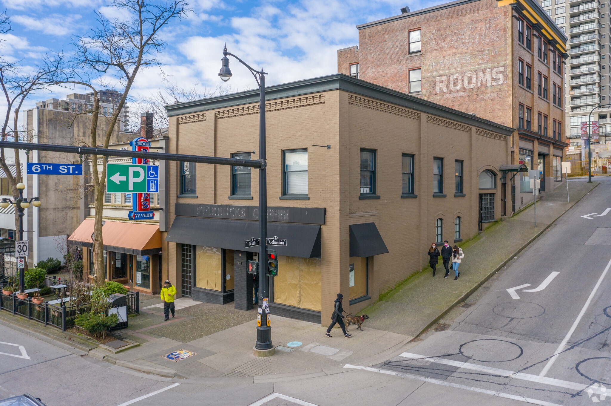 601 Columbia St, New Westminster, BC to rent Building Photo- Image 1 of 4