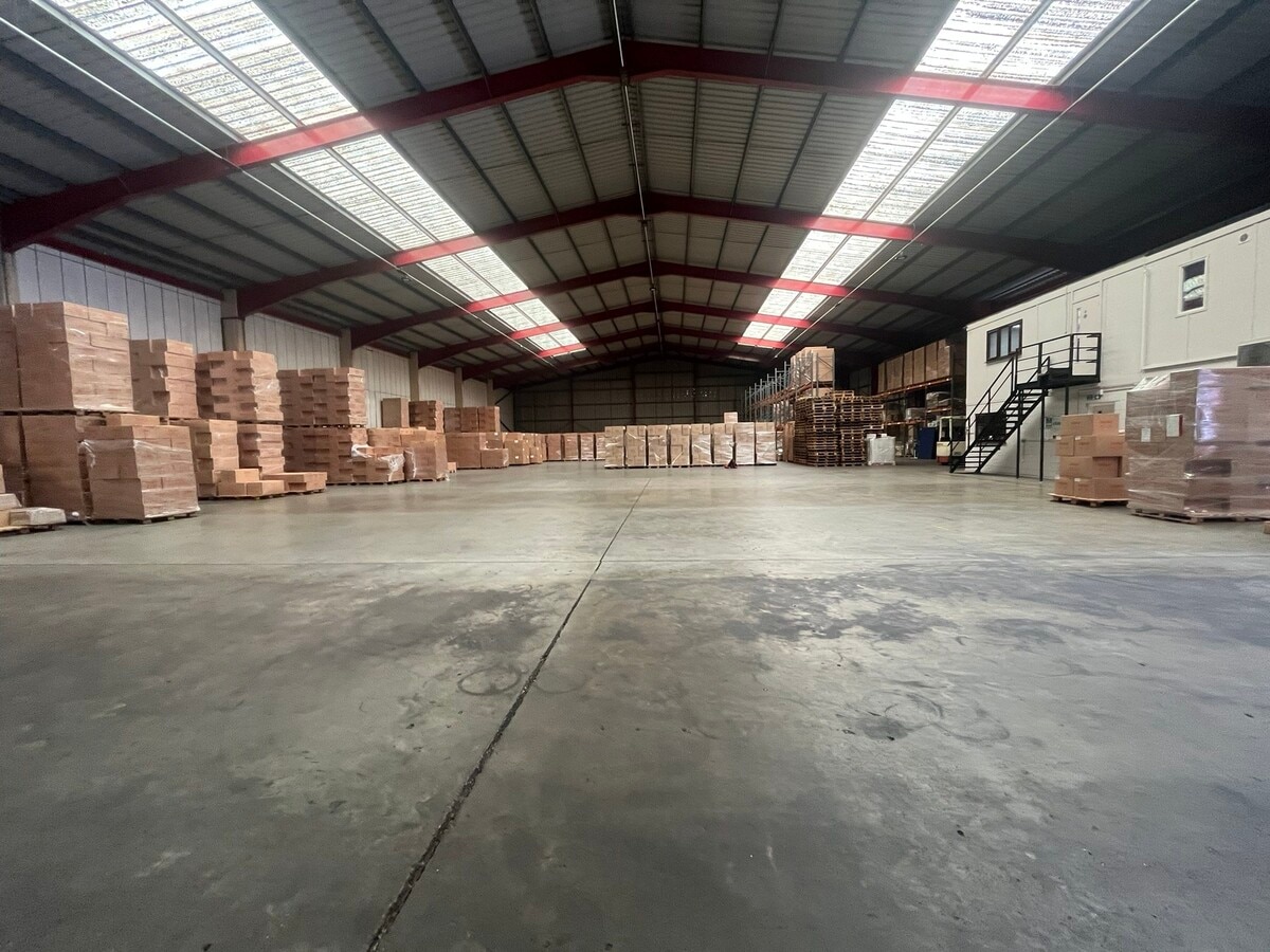 Cliff Rd, Ipswich, SFK IP3 0AY - Unit Unit 1 -  - Interior Photo - Image 1 of 2