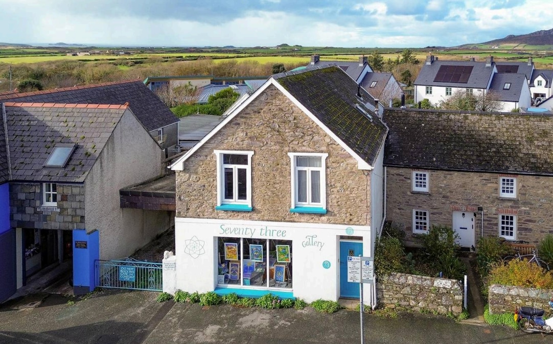 73 Nun St, Haverfordwest for sale Primary Photo- Image 1 of 5