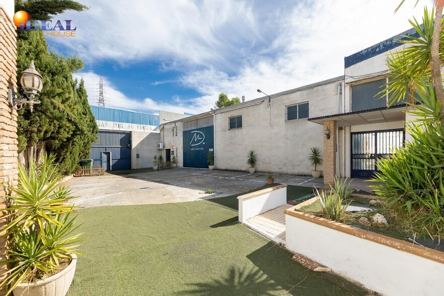 Industrial in Atarfe for sale - Building Photo - Image 3 of 34