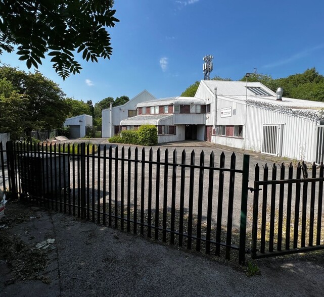 5 Lea Farm Mount, Leeds for sale - Building Photo - Image 1 of 1