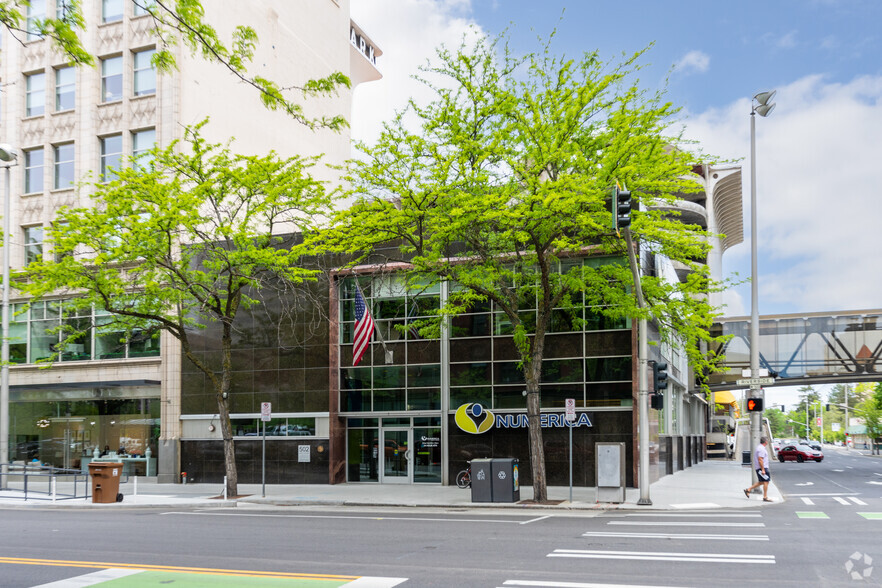 502 W Riverside Ave, Spokane, WA for rent - Primary Photo - Image 1 of 4