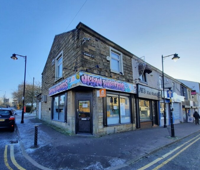 51 Standish St, Burnley for sale - Primary Photo - Image 1 of 1