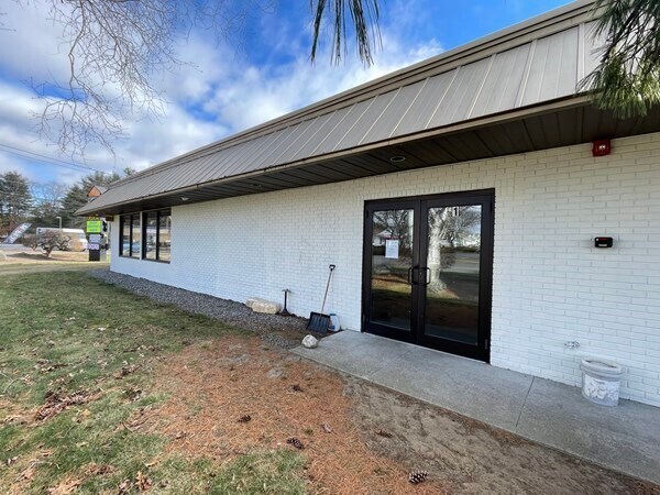 540 Kelley Blvd, North Attleboro, MA for sale Primary Photo- Image 1 of 1