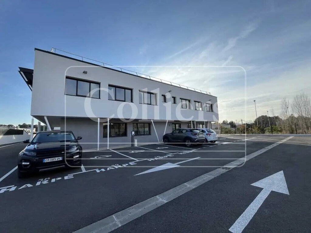 Location Bureaux 172 m² à 410 m² - Photo 1