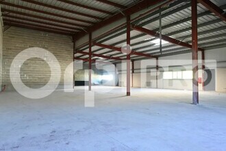 Industrial in Bourgoin-Jallieu for sale Interior Photo- Image 2 of 3
