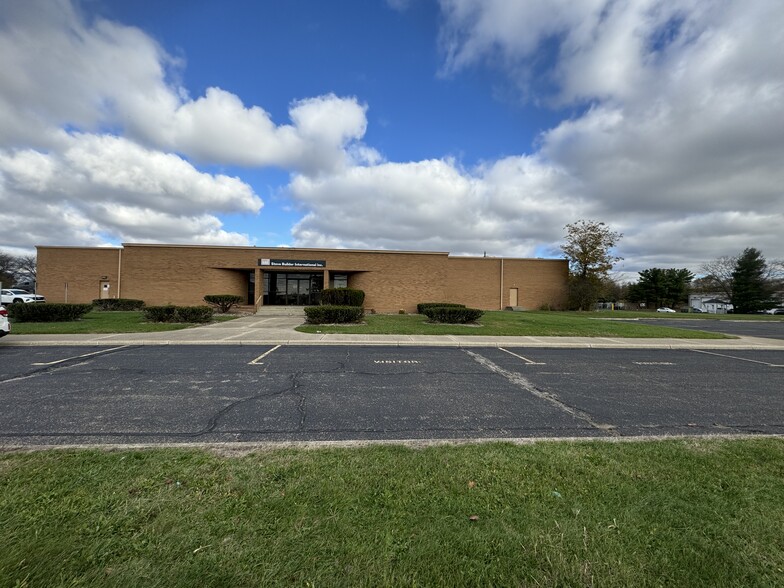 3707 Lathrop St, South Bend, IN for rent - Building Photo - Image 1 of 14