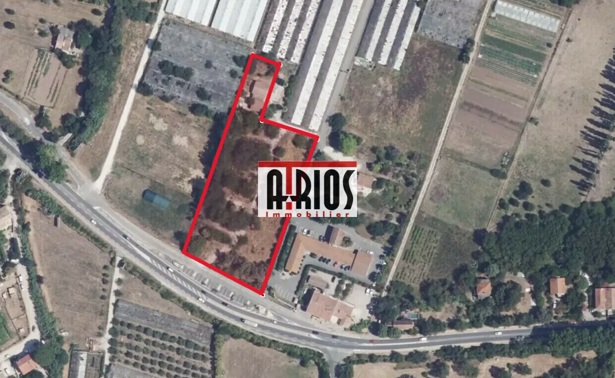 Land in La Crau to rent Aerial- Image 1 of 2