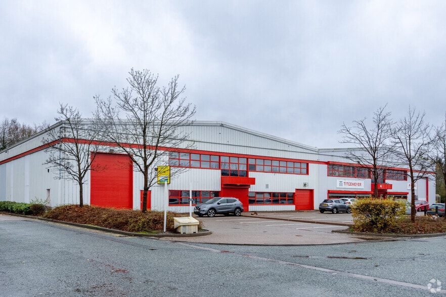 George Henry Rd, Tipton to rent - Building Photo - Image 2 of 2