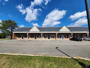 2450 Grass Lake Rd, Lindenhurst, IL for rent Building Photo- Image 1 of 15