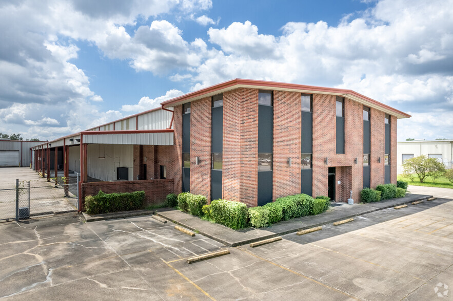 1131 FM 517 Rd, Alvin, TX for sale - Building Photo - Image 1 of 1