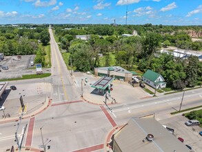 600 N Main St, Brillion, WI - aerial  map view