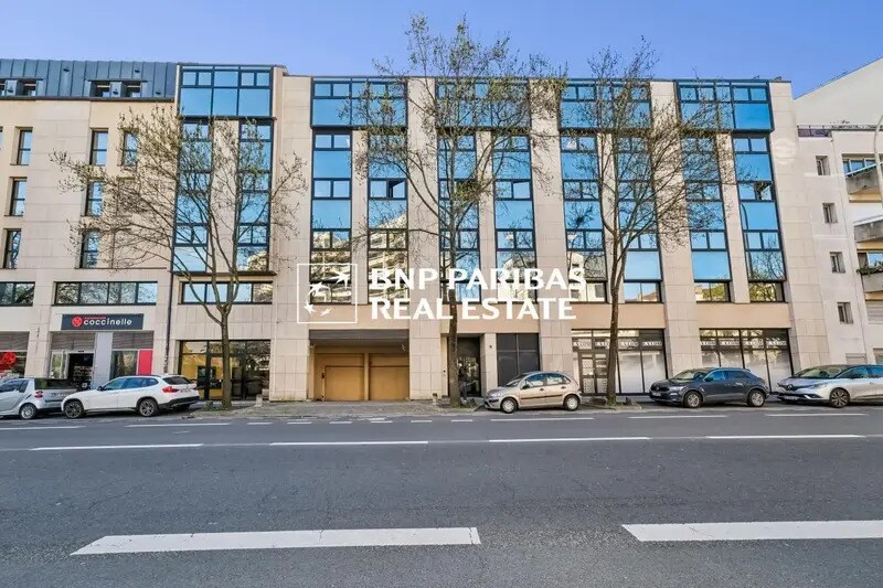 35 Boulevard Georges Clémenceau, Courbevoie to rent Building Photo- Image 1 of 15
