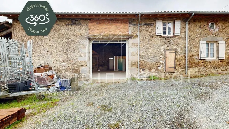 Location Local d'activités 100 m² - Photo 1