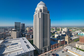 400 W Market St, Louisville, KY for rent Building Photo- Image 1 of 24