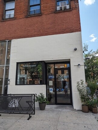More details for 740 Driggs Ave, Brooklyn, NY - Retail to Rent