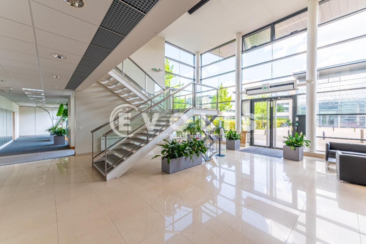 Office in Serris for sale Lobby- Image 1 of 5