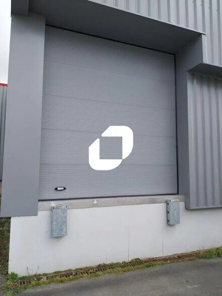 Office in Carquefou to rent - Building Photo - Image 3 of 6