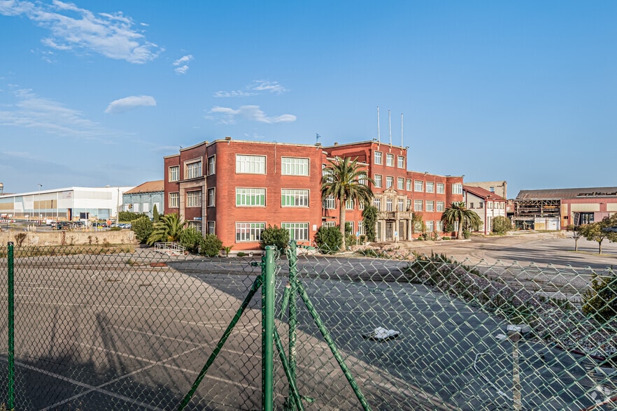 Enparantza Urbinaga, 3025, Sestao, Vizcaya to rent - Primary Photo - Image 3 of 3