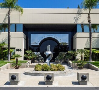 More details for 605 E Huntington Dr, Monrovia, CA - Office to Rent