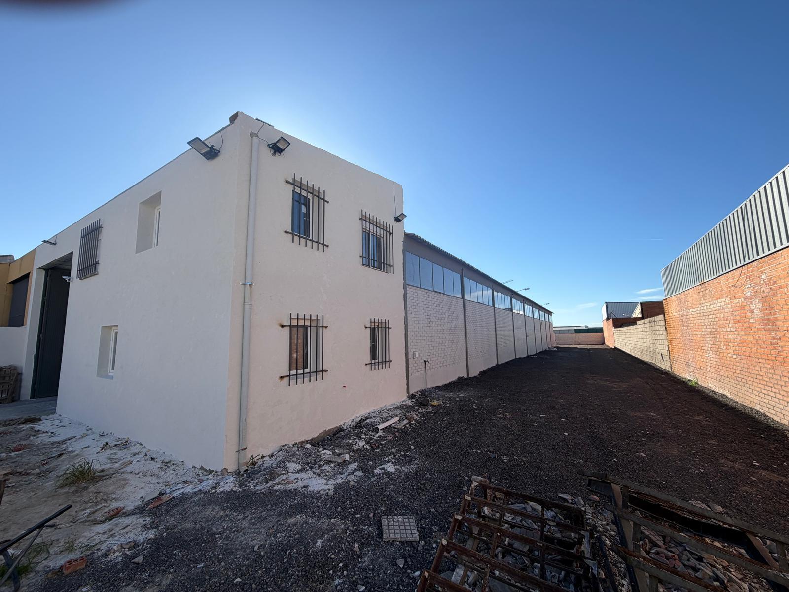 Industrial in Huecas, Toledo to rent Primary Photo- Image 1 of 23