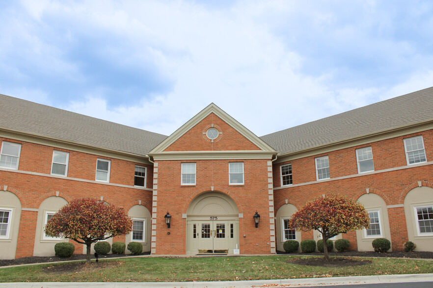 615 Copeland Mill Rd, Westerville, OH for rent - Building Photo - Image 1 of 4