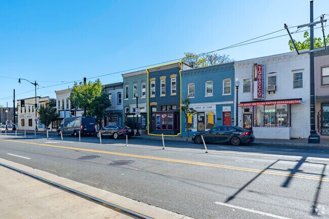 More details for 1421 H St NE, Washington, DC - Retail for Sale