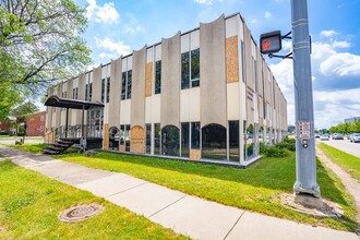 21590 Greenfield Rd, Oak Park, MI for sale Building Photo- Image 1 of 1