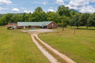 275 Old Catawba River Rd, Old Fort, NC for sale Building Photo- Image 1 of 1