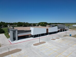 905 Theatre, Hastings, NE for rent Building Photo- Image 1 of 4