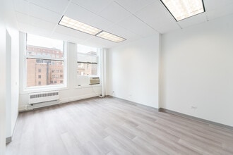 29 E Madison St, Chicago, IL to rent Interior Photo- Image 1 of 5