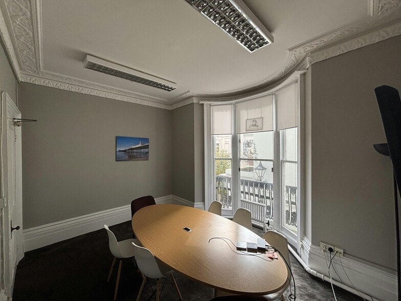 51 Old Steine, Brighton to rent - Building Photo - Image 3 of 9