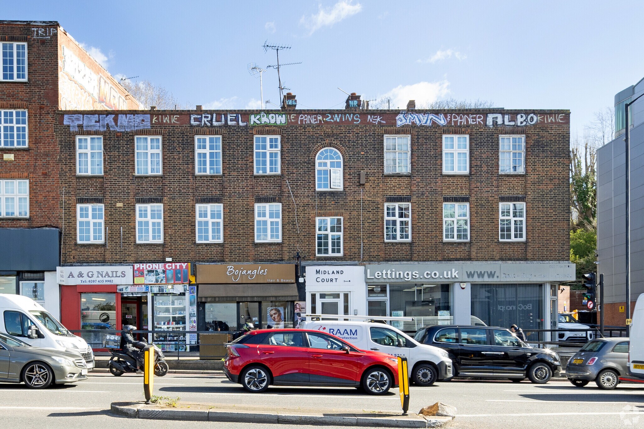 Finchley Rd, London for sale Primary Photo- Image 1 of 1