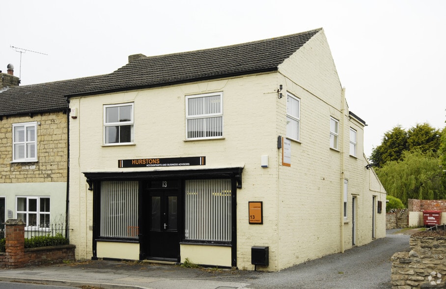 13 High St, Branston to rent - Building Photo - Image 2 of 3