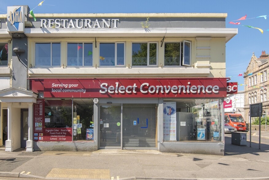 1-2 Berkeley Vale, Falmouth to rent - Building Photo - Image 2 of 2