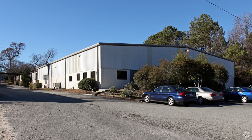 900 Freedom Dr, Raleigh, NC for rent - Building Photo - Image 1 of 6