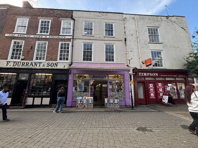 More details for 2 Mealcheapen St, Worcester - Retail for Sale
